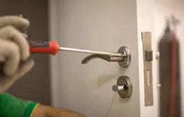 Locksmith Master Shop San Jose, CA 408-933-6048 Locksmith Master Shop San Jose, CA 408-933-6048 - 5-Locks-Repair